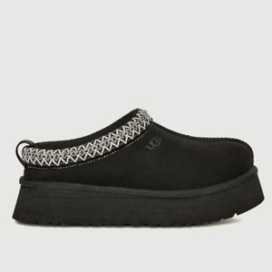 Ugg Black Tazz slipper Size 10